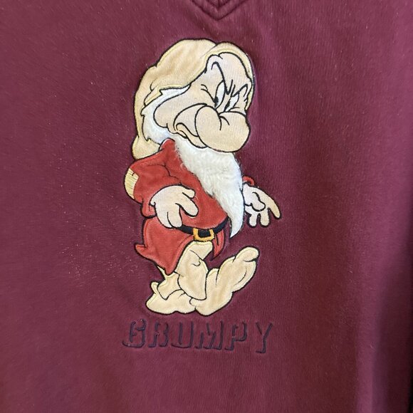 Disney Classics Grumpy Sweatshirt Red Maroon Size XL - Picture 2 of 6
